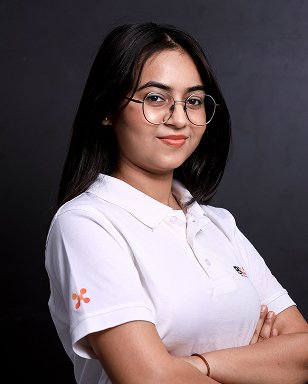 drishti-suthar-designer