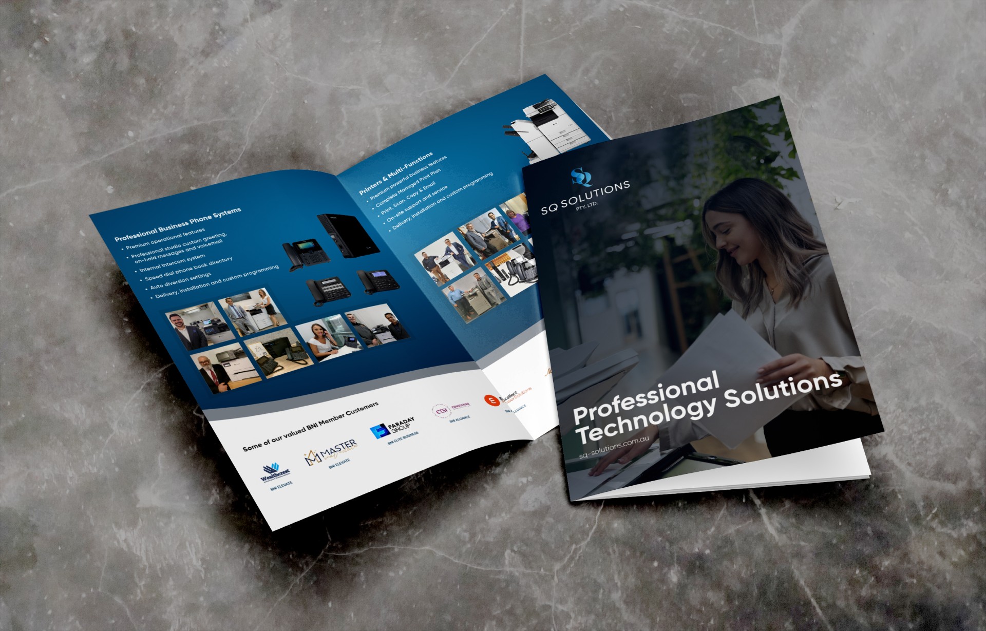 sq-brochure-mockup